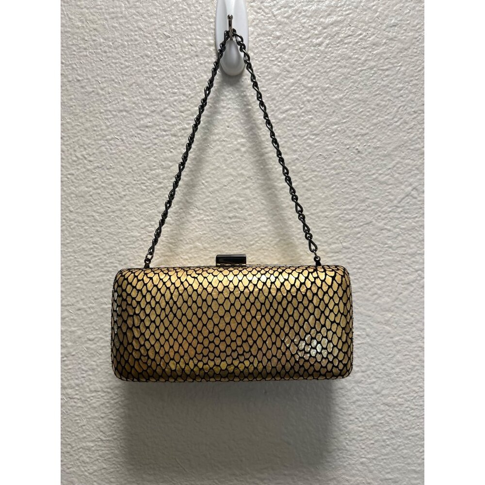 Inge Christopher Gold & Black Metal Mesh Clutch Purse With Chain Strap & Snap Cl - Picture 2 of 7
